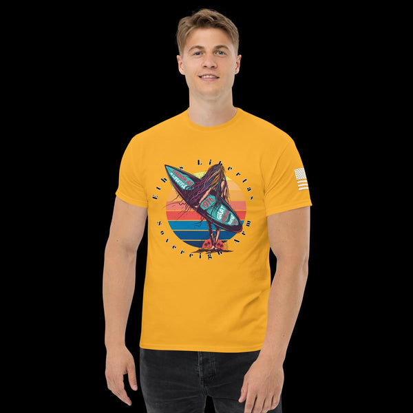 sovereignarm.com Gold / S Surf Art V.12 Men's classic tee