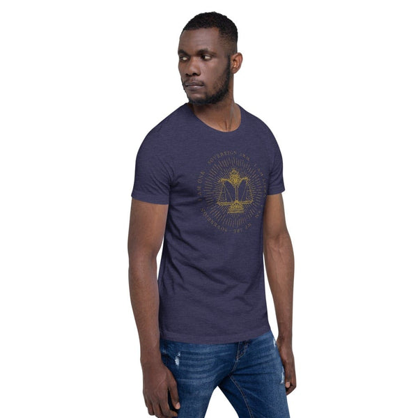 sovereignarm.com Zodiac Libra, I am | Gold Print Short-Sleeve Unisex T-Shirt